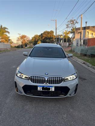 BMW 320i 2.0 16V TURBO FLEX M SPORT AUTOMÁTICO BMW 320i 2.0 16V TURBO FLEX M SPORT AUTOMÁTICO